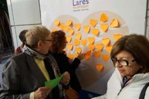 2.600 mayores celebran junto a 350 voluntarios de Lares CV el Día Internacional del Voluntariado Formacion Voluntarios LARECV 107 300x200 - 2.600 mayores celebran junto a 350 voluntarios de Lares CV el Día Internacional del Voluntariado