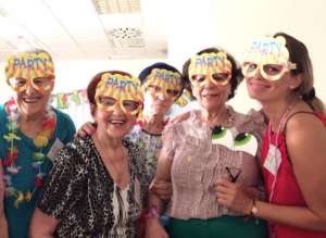 22179717 1594498237248785 4096718342958524031 o 300x219 - La utilidad de los centros de d&iacute;a para personas mayores