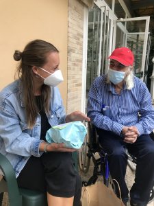 IMG 3677 225x300 - Seguimos Tejiendo Redes con Coraz&oacute;n - Redes Erasmus